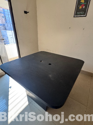 Meeting Table  — 4ft / 4f